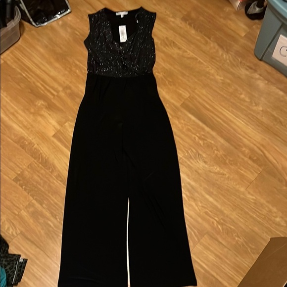 Annalee + Hope Black Jumpsuit with shiny silver Detail new small - Picture 1 of 6